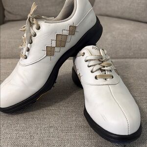 FootJoy White and Tan Oxfords for Golf - women’s size 6